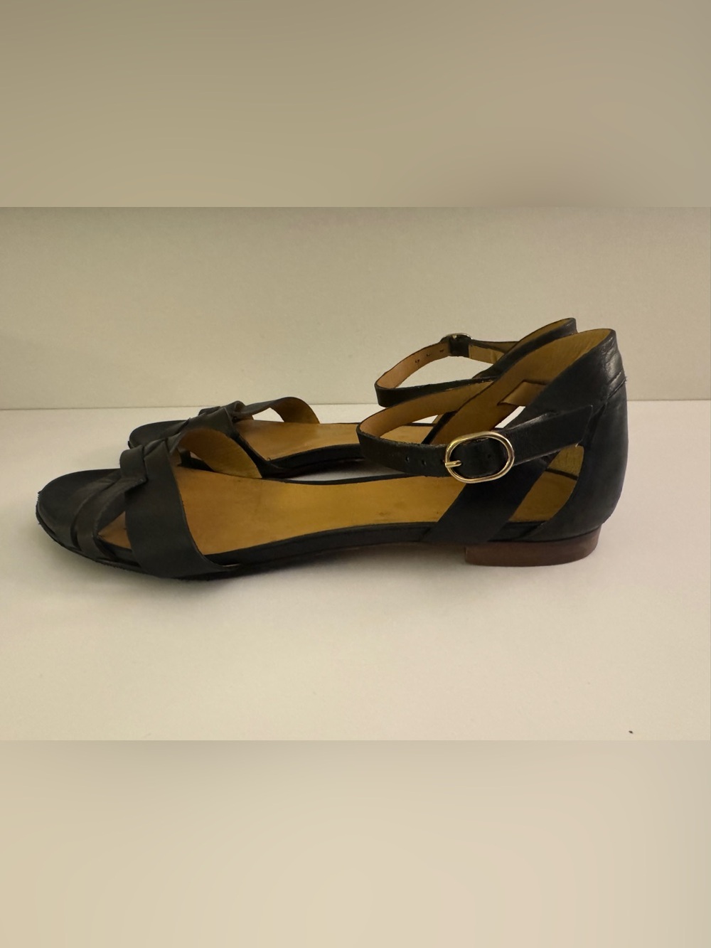 Sézane Black Leather Cross-Strap Sandals